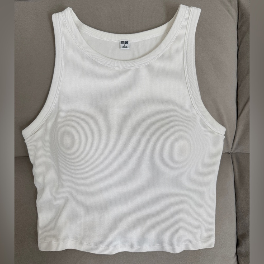 Uniqlo Bra Tank Top S